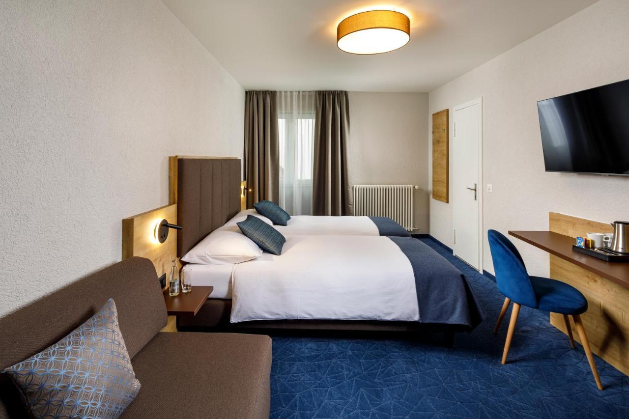 Hotel Tivoli Schlieren Exteriör bild
